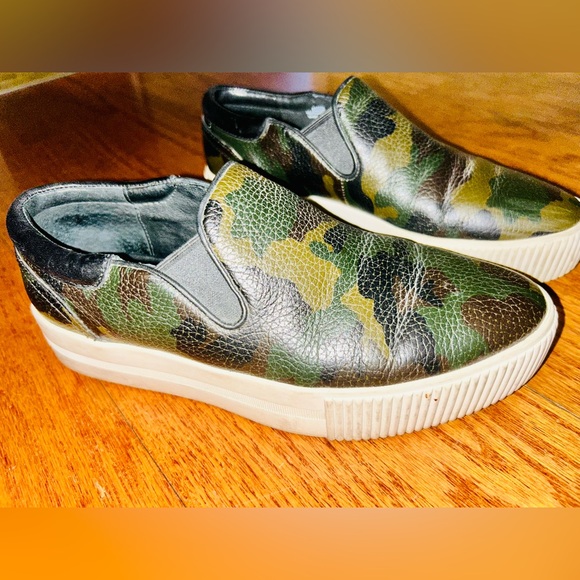 Ash Low Rise Camo Womens Shoes - Picture 2 of 4